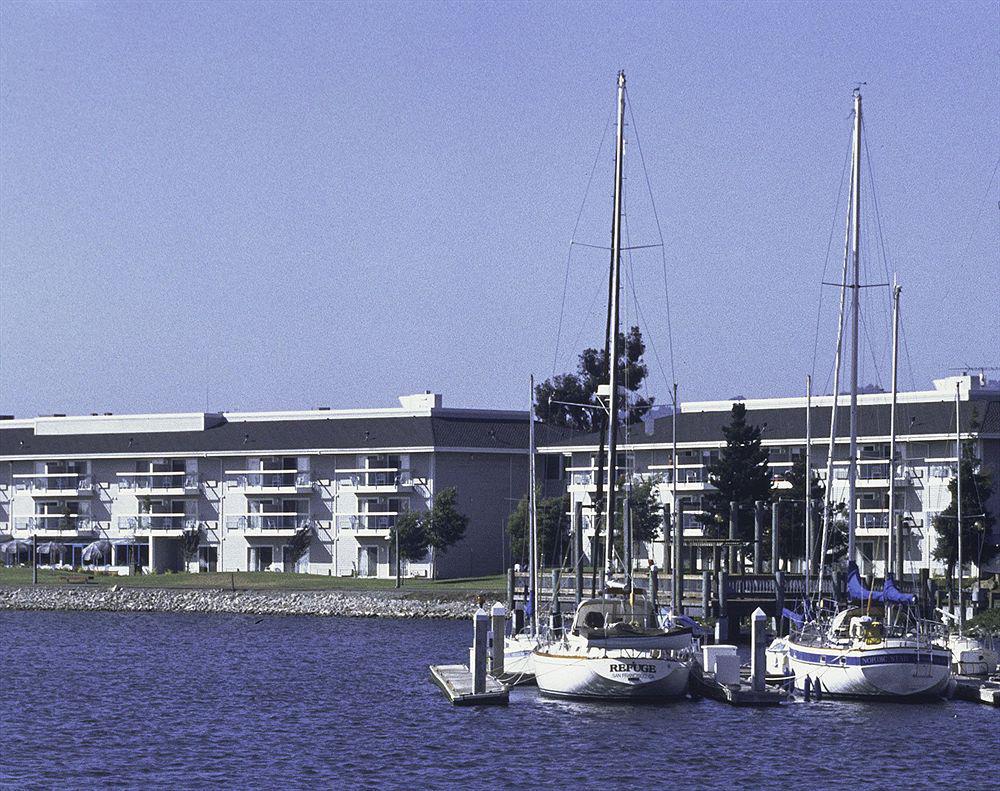 Hotel Executive &